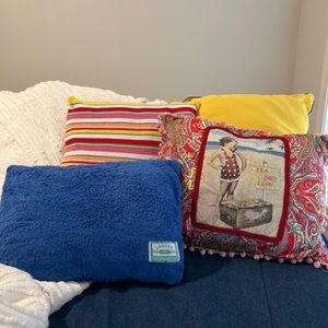 4 Ralph Lauren Beachside Preppy throw pillows